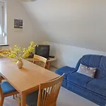 Fischer By Interhome Apartman